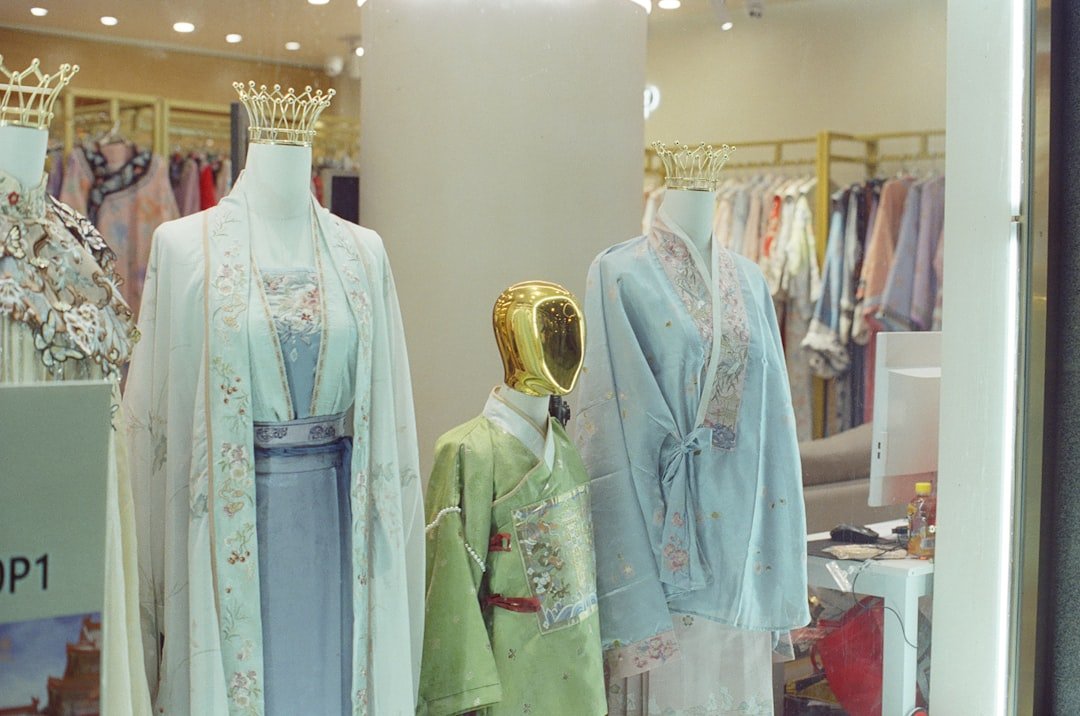 Женская одежда